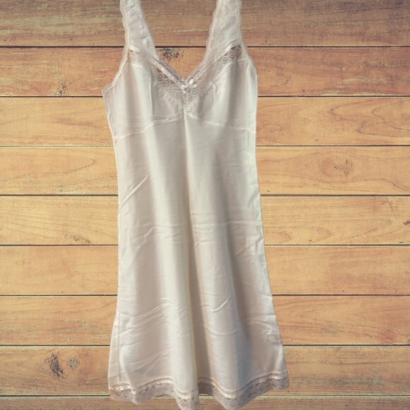 Christian Dior Vintage Ivory Full Slip - Picture 2 of 12
